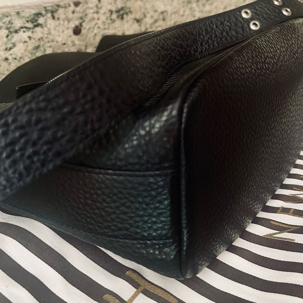 Henri Bendel Black Shoulder Bag - Picture 11 of 16